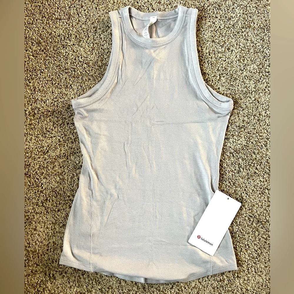 Lululemon grey tank— NEW WITH TAGS